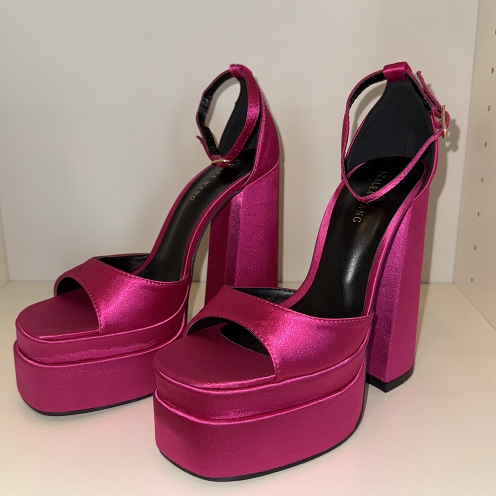Azalea Wang Talk About It Chunky Sandals